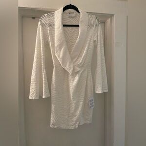 ASOS White long sleeve Dress‎ size 2
